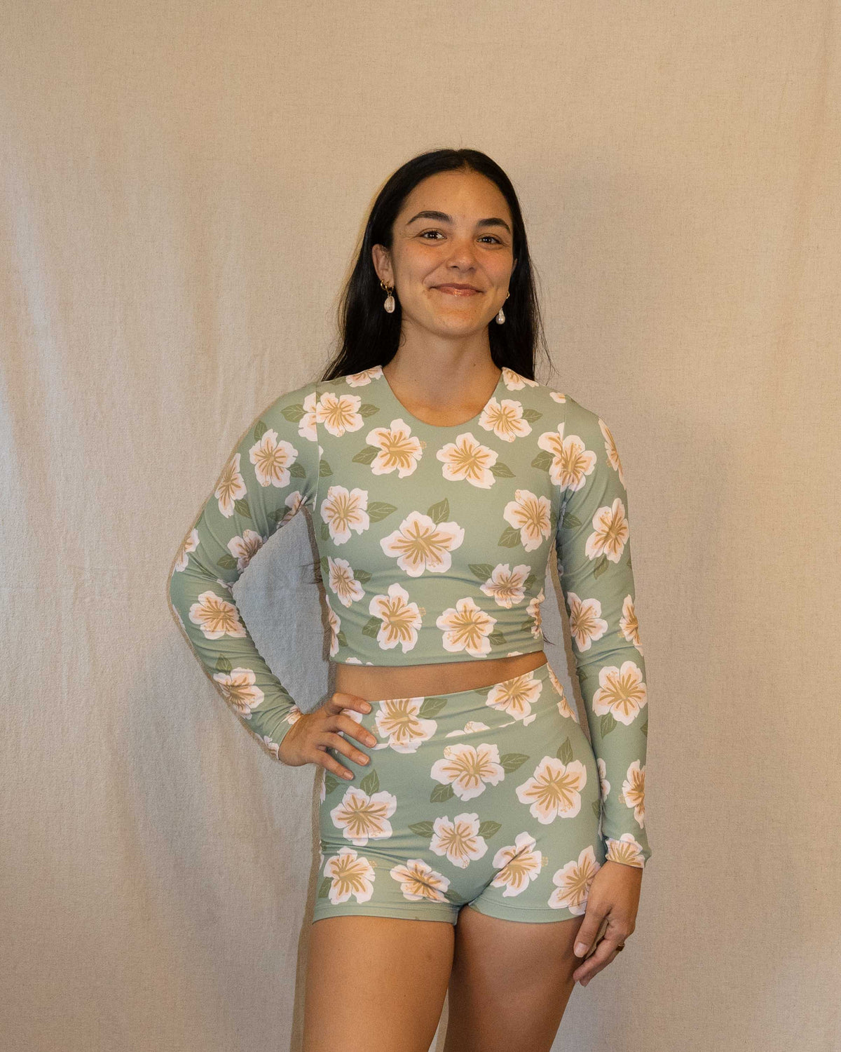North Shore Long Sleeve - Hibiscus